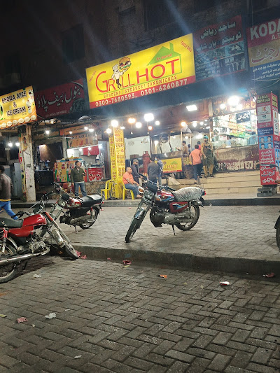 Grill Hot Barket Market Garden town Lahore