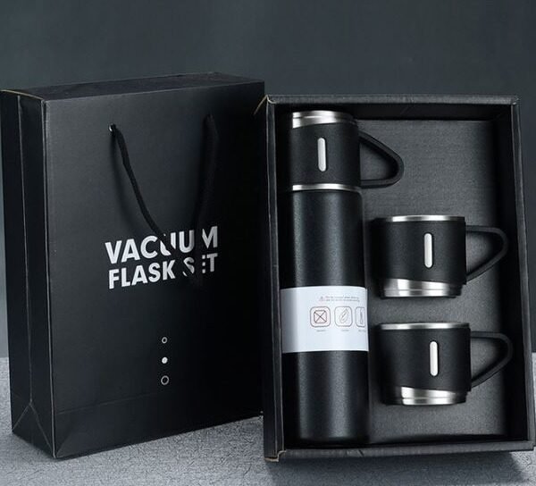 STAINLESS STEEL VACUUM FLASK SET, 500ML WITH 2CUPS (random color)