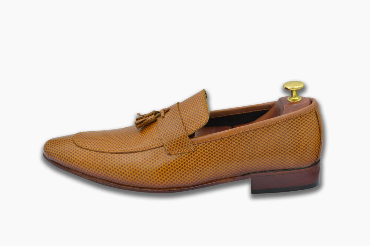 Dot Texture Tassel Formal Shoes Long Live pakistan