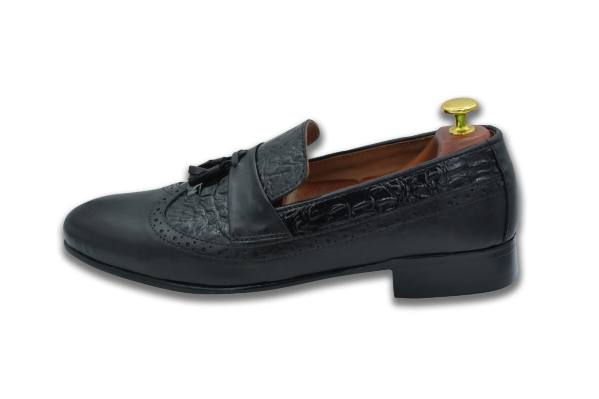 Brogue & Tassel Black Leather Shoes Long Live pakistan