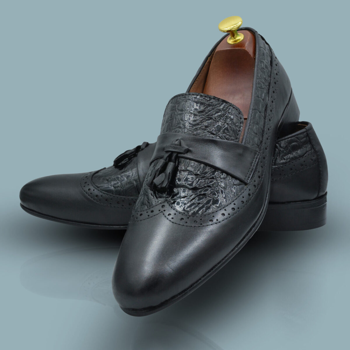 Brogue & Tassel Black Leather Shoes Long Live pakistan