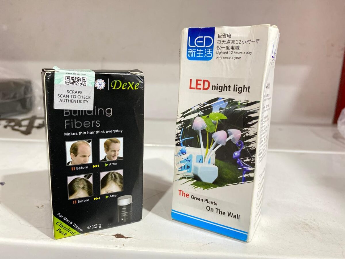 14 august deal pack of 2 - Black Hair Dexe Hair Building Fibers 22g & Mushroom Led Night Light Long Live pakistan